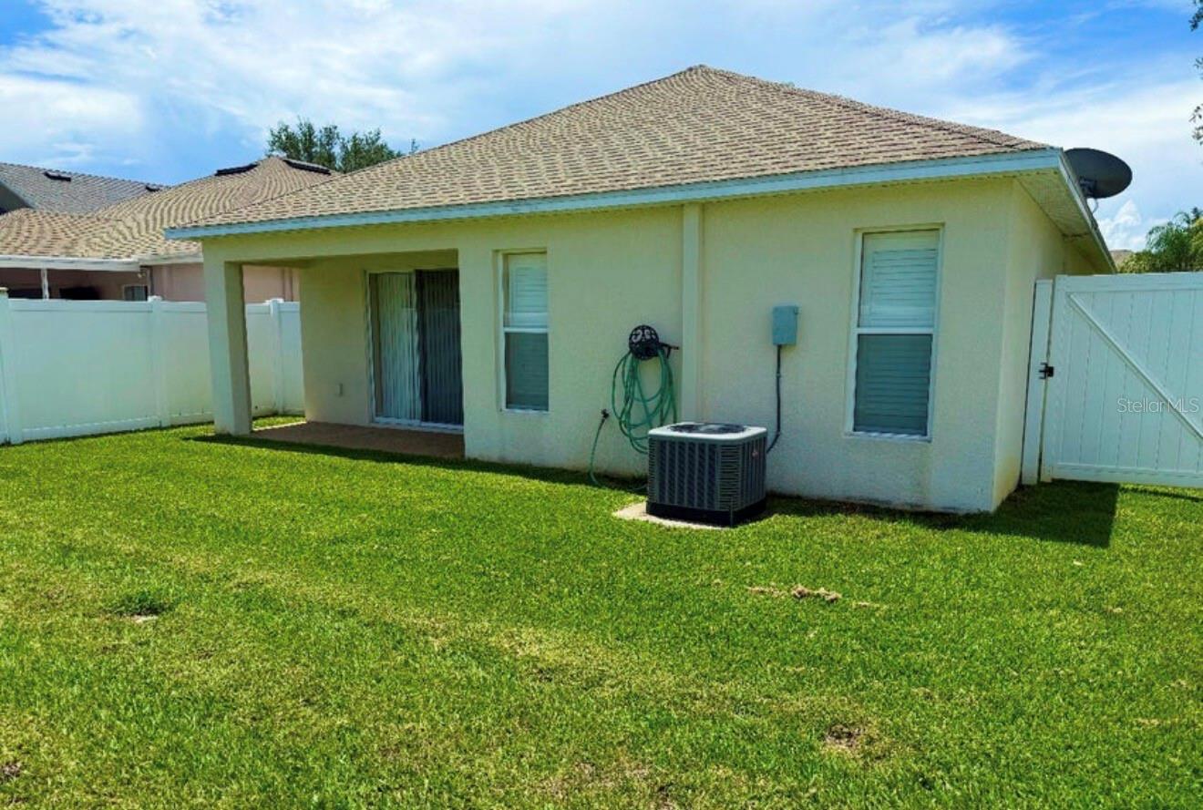 Image 24 of 27 For 209 Winthrop Drive