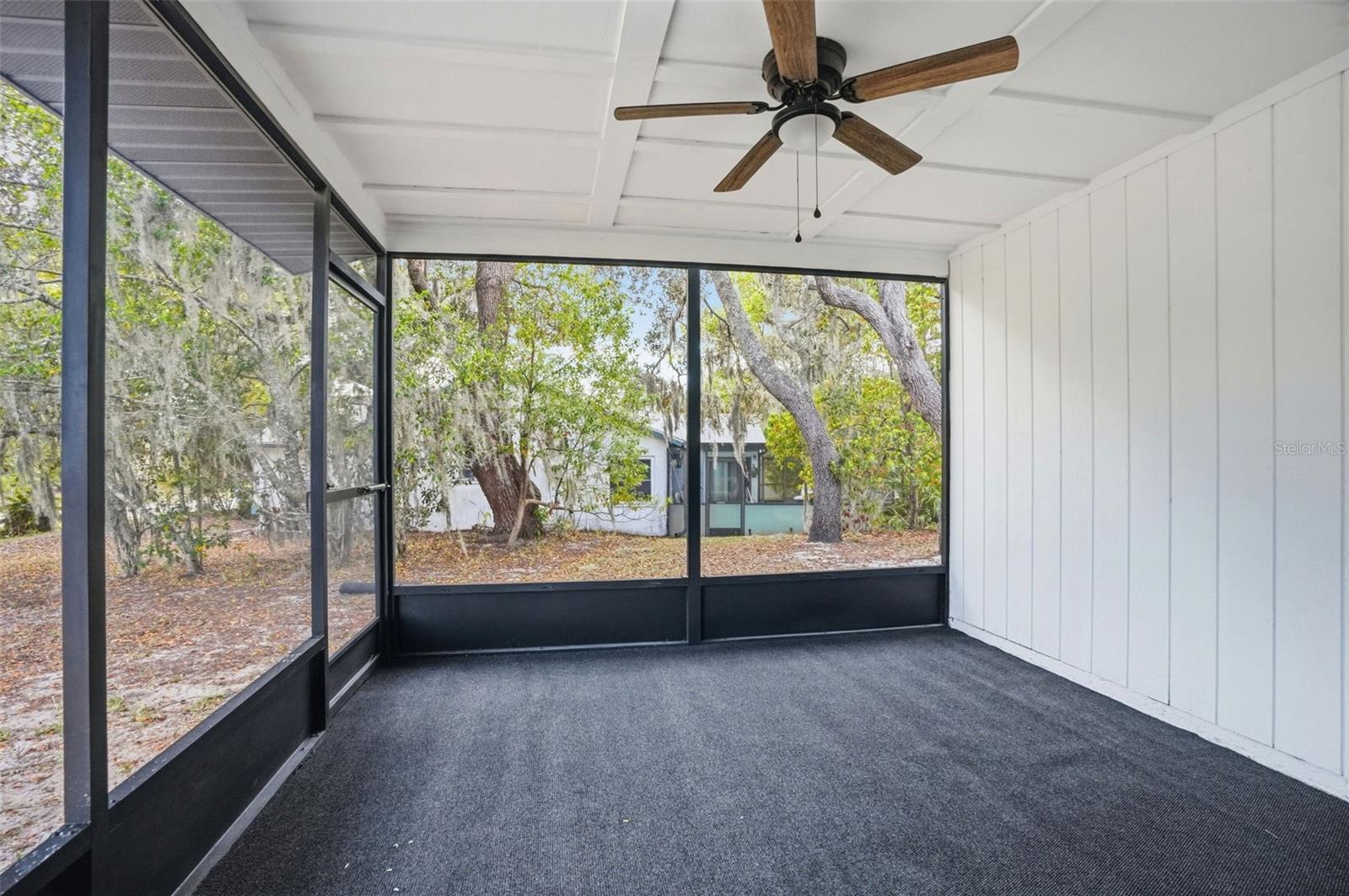 Image 18 of 38 For 7275 Edinburgh Way