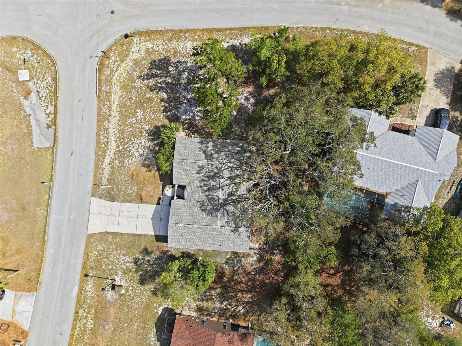 Image 36 of 38 For 7275 Edinburgh Way