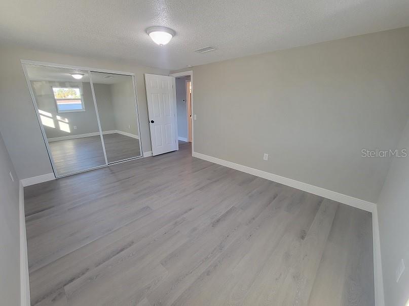 Image 21 of 27 For 6935 Alta Vista Street