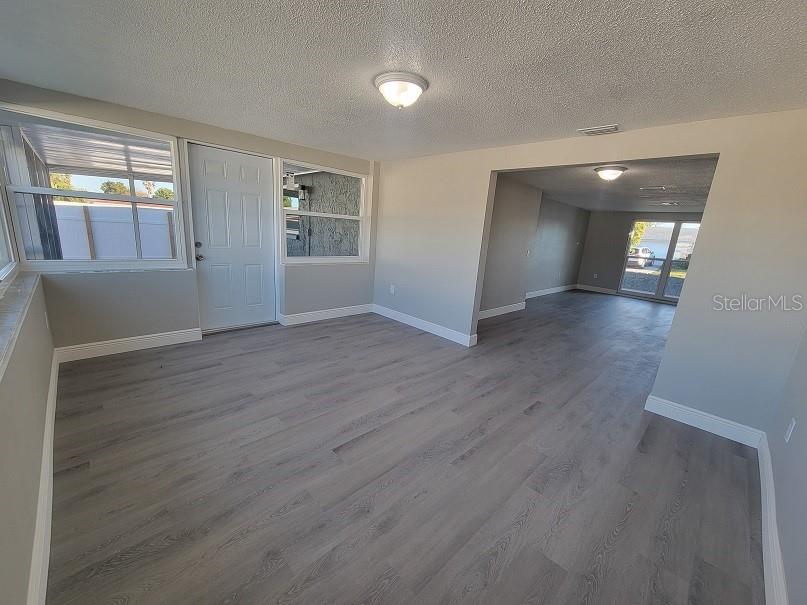 Image 9 of 27 For 6935 Alta Vista Street