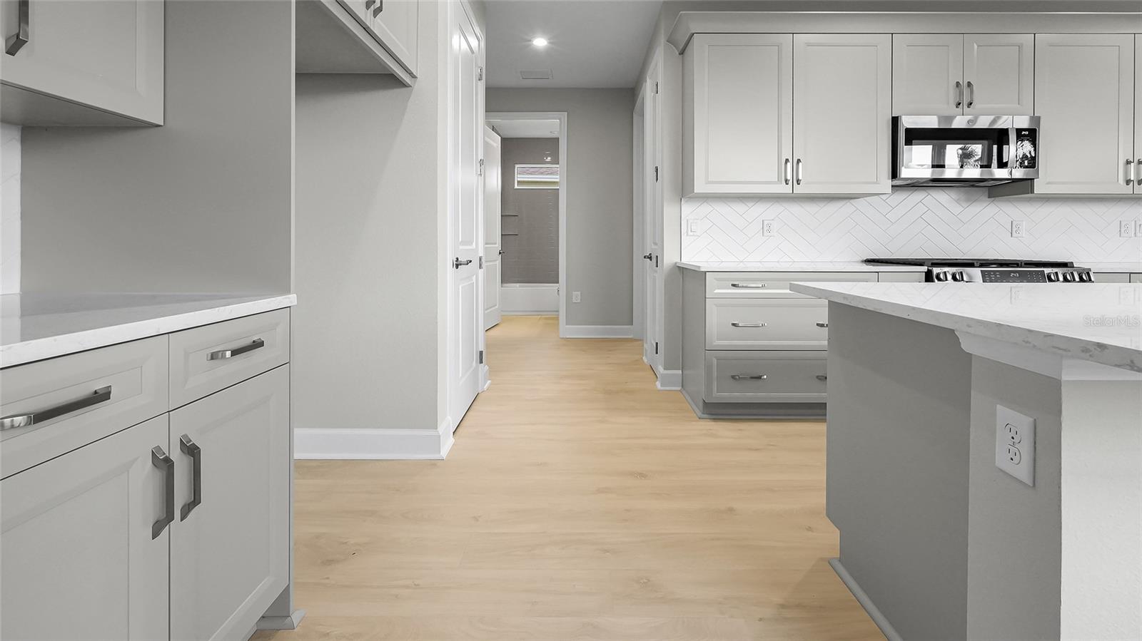 Image 17 of 60 For 1457 Santorini Way