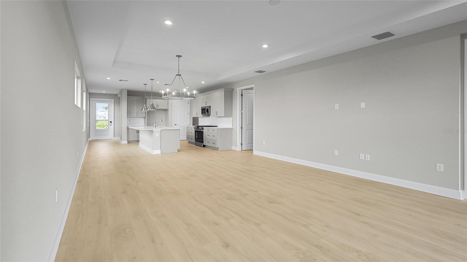 Image 23 of 60 For 1457 Santorini Way