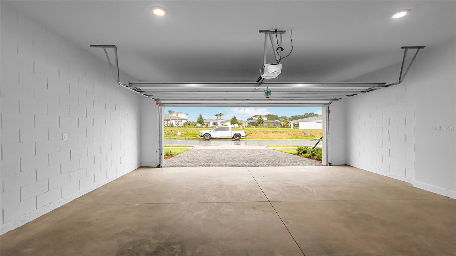 Image 49 of 60 For 1457 Santorini Way