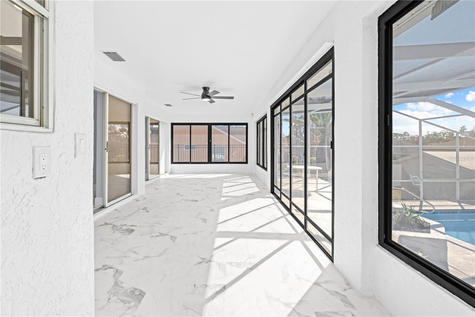 Image 21 of 50 For 13124 Lawrence Street