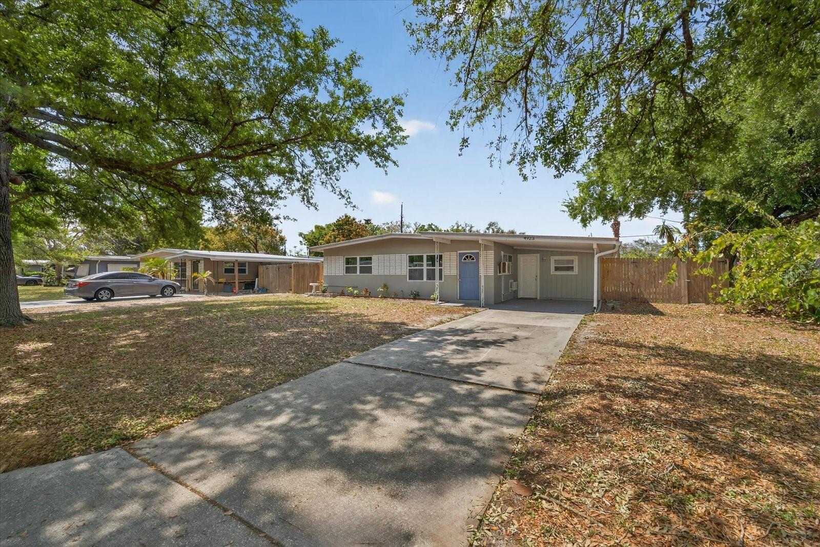 Image 26 of 33 For 4923 Azalea Drive