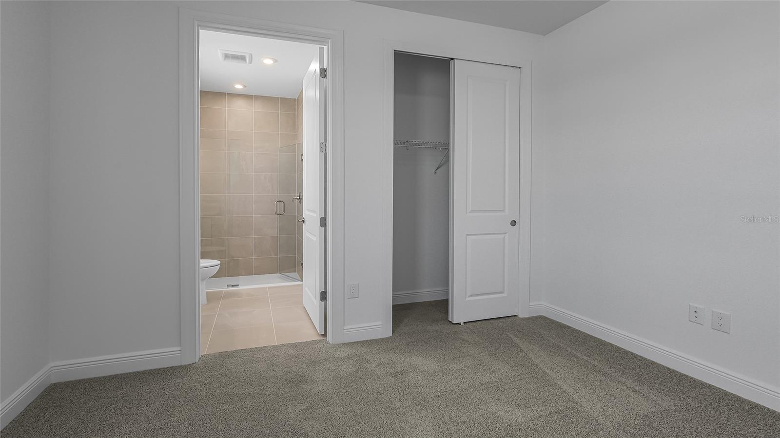 Image 23 of 44 For 14375 Hammock Oak Street