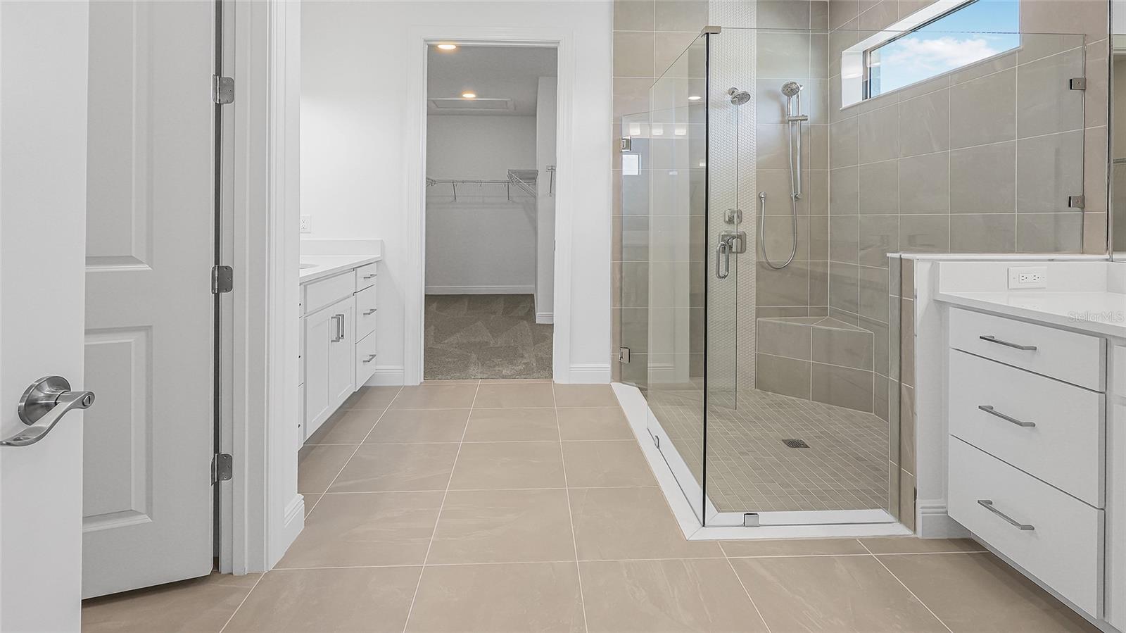 Image 30 of 44 For 14375 Hammock Oak Street