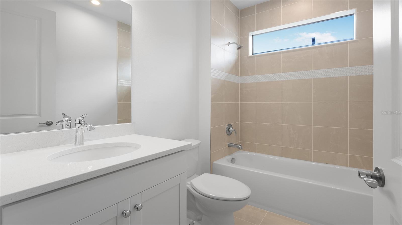 Image 36 of 44 For 14375 Hammock Oak Street