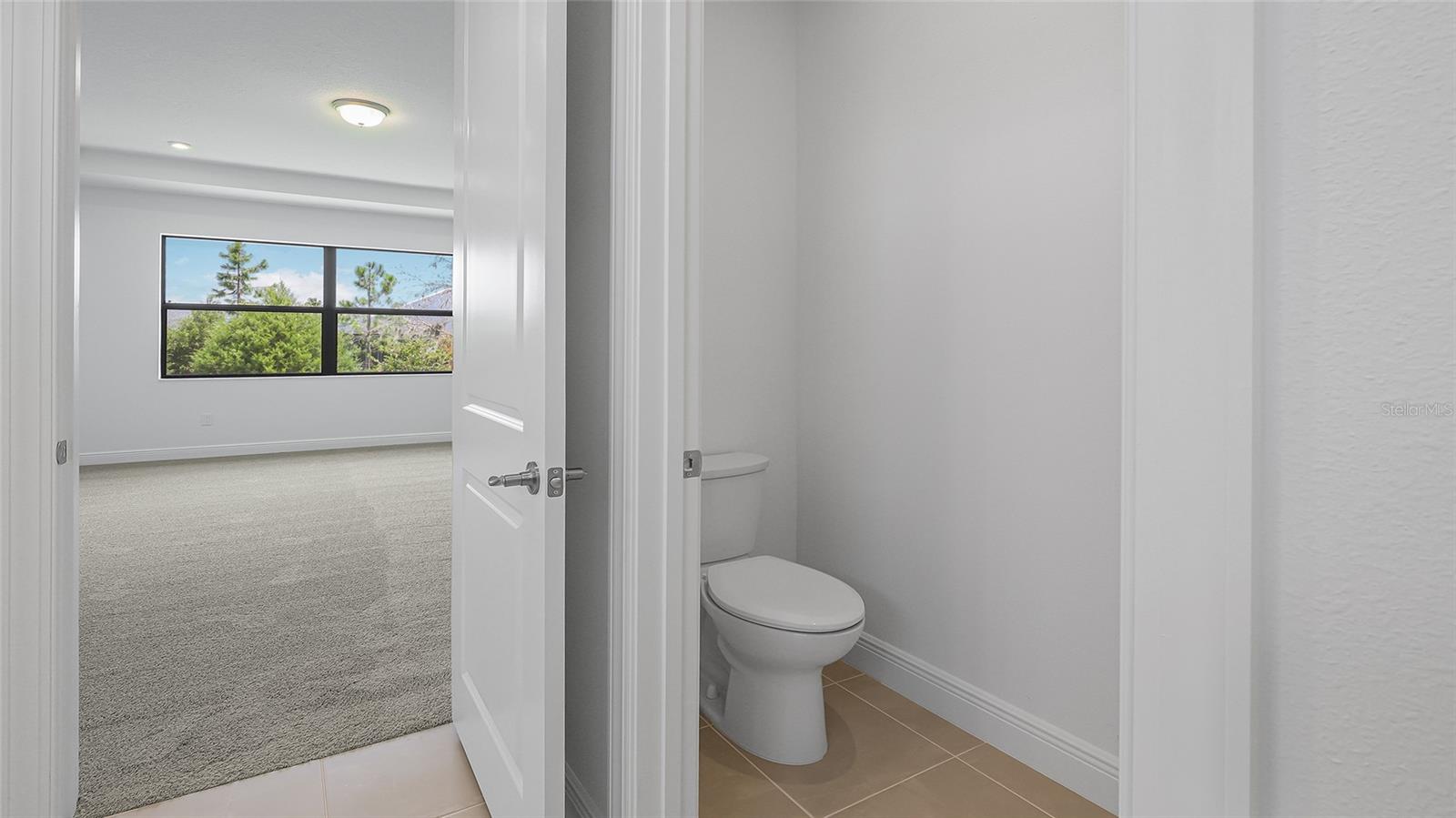 Image 37 of 44 For 14375 Hammock Oak Street