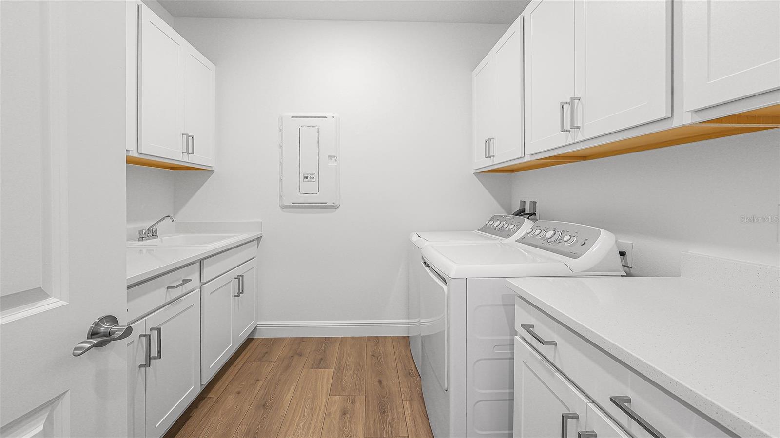 Image 39 of 44 For 14375 Hammock Oak Street