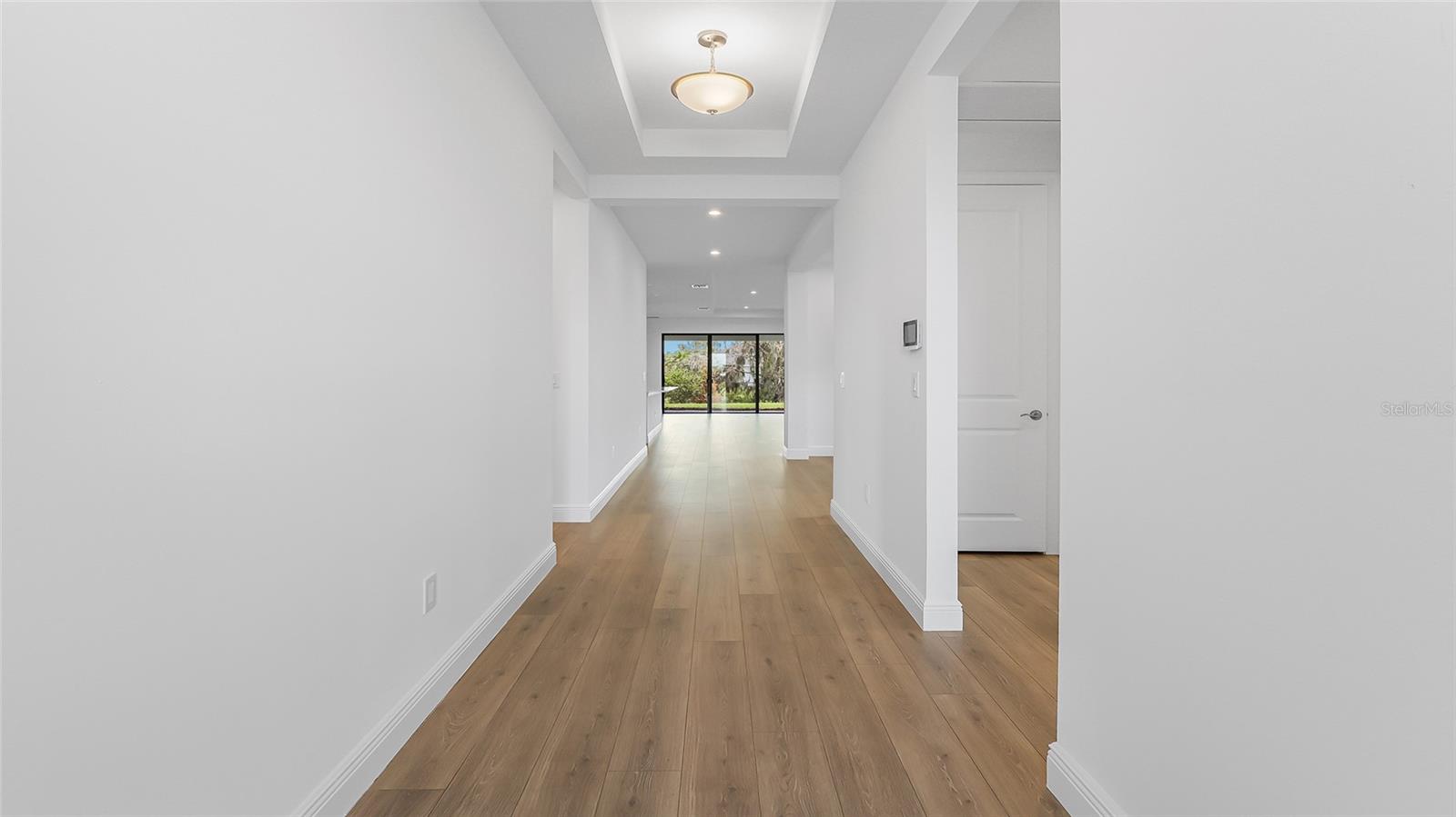 Image 4 of 44 For 14375 Hammock Oak Street