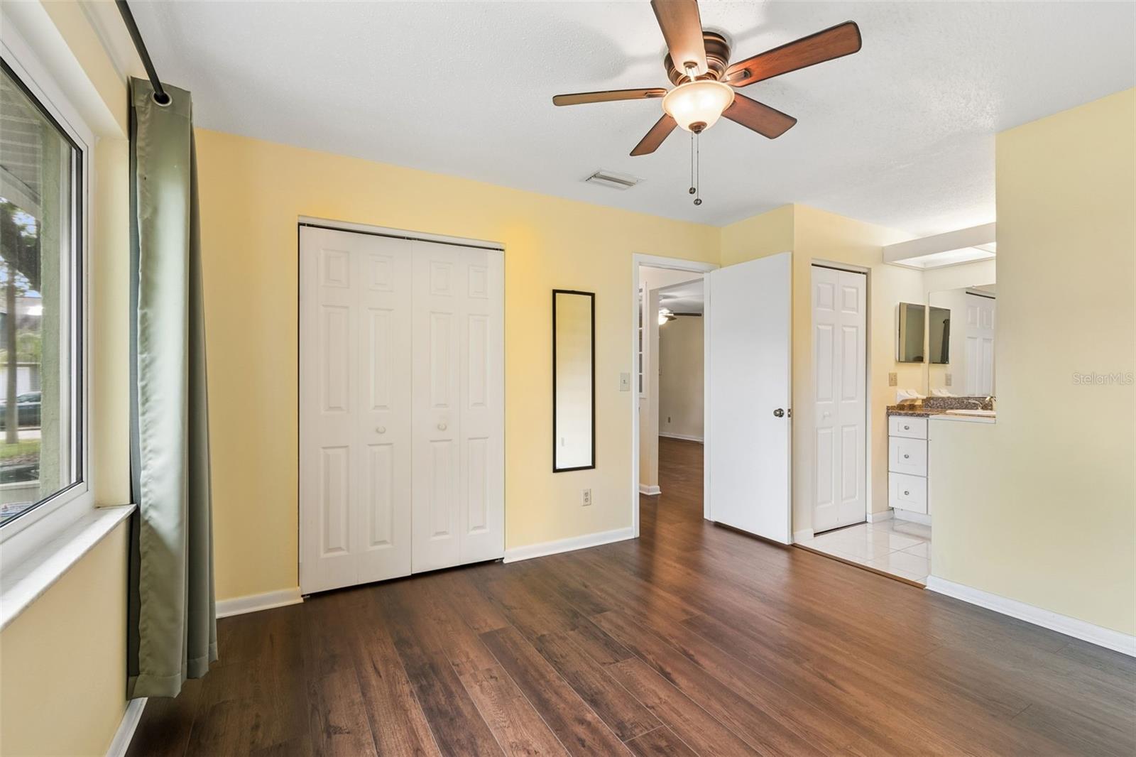 Image 15 of 37 For 1130 Orange Tree Circle W C