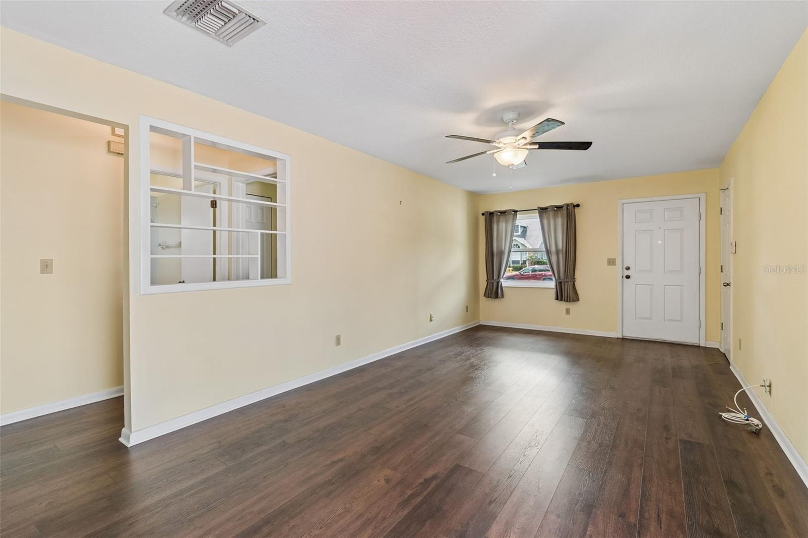 Image 6 of 37 For 1130 Orange Tree Circle W C