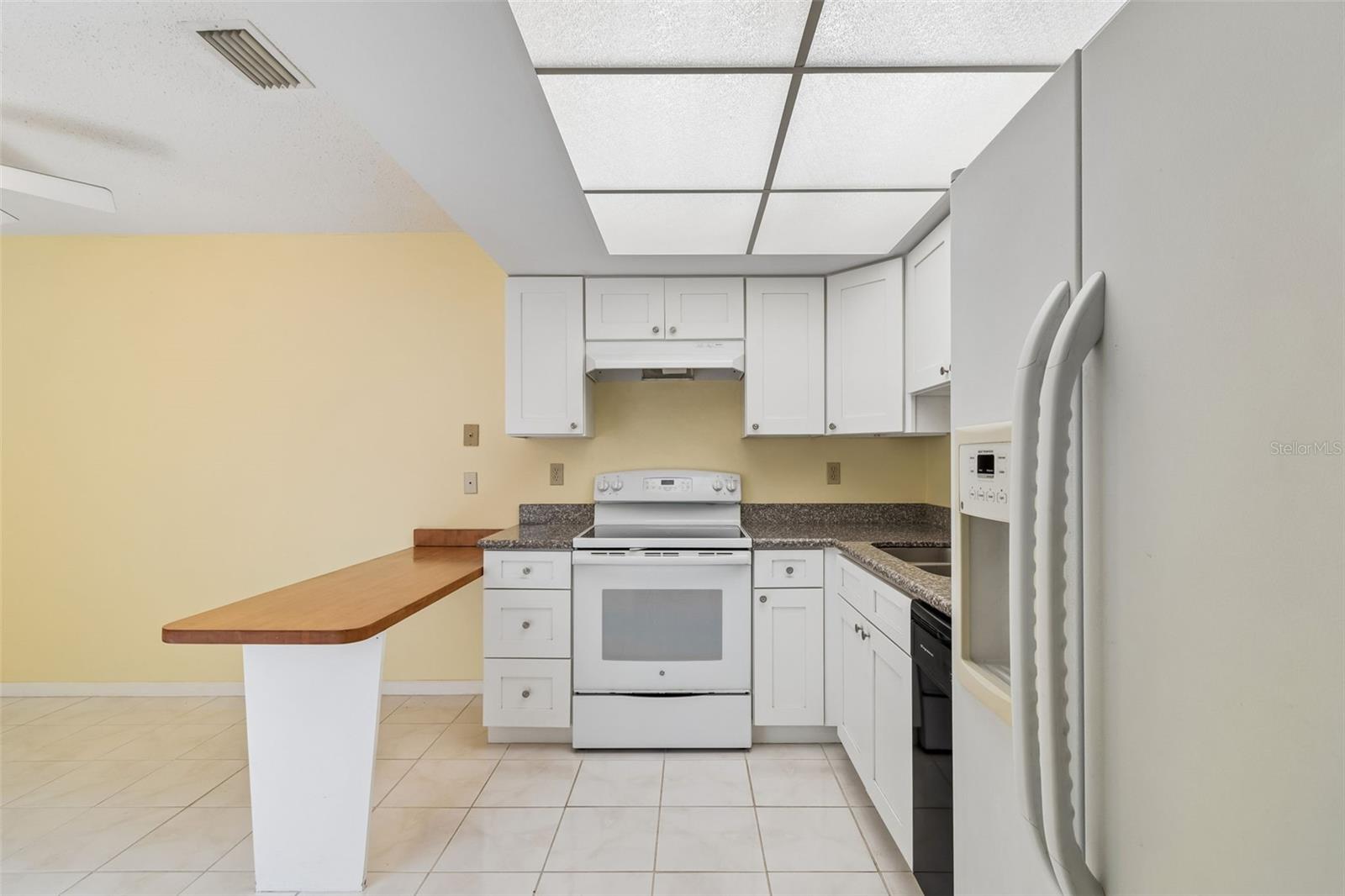 Image 7 of 37 For 1130 Orange Tree Circle W C