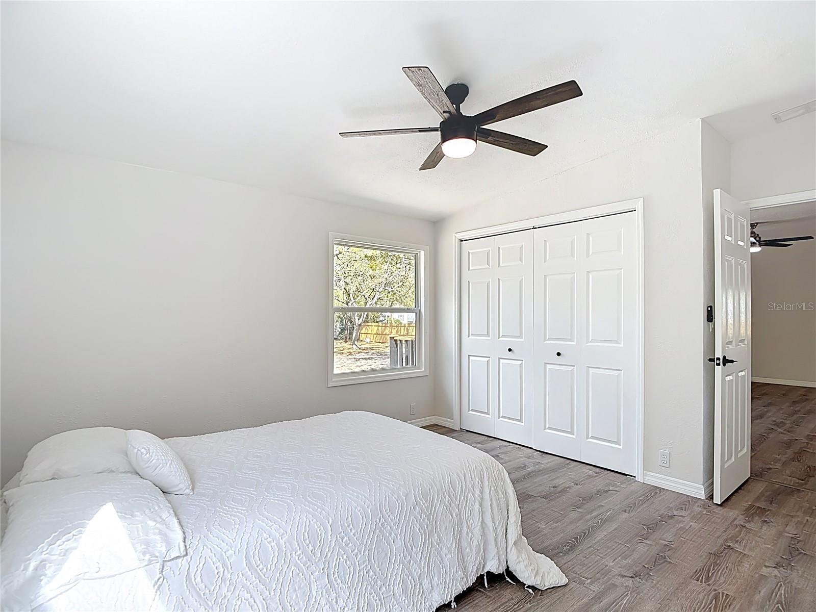 Image 35 of 72 For 17420 Thomas Boulevard