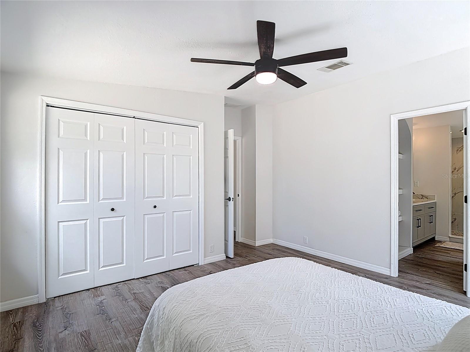 Image 38 of 72 For 17420 Thomas Boulevard