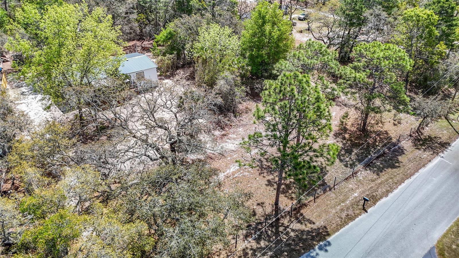 Image 4 of 72 For 17420 Thomas Boulevard