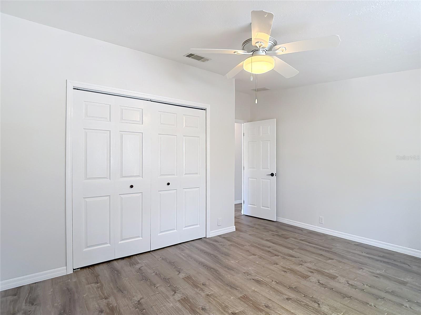 Image 47 of 72 For 17420 Thomas Boulevard