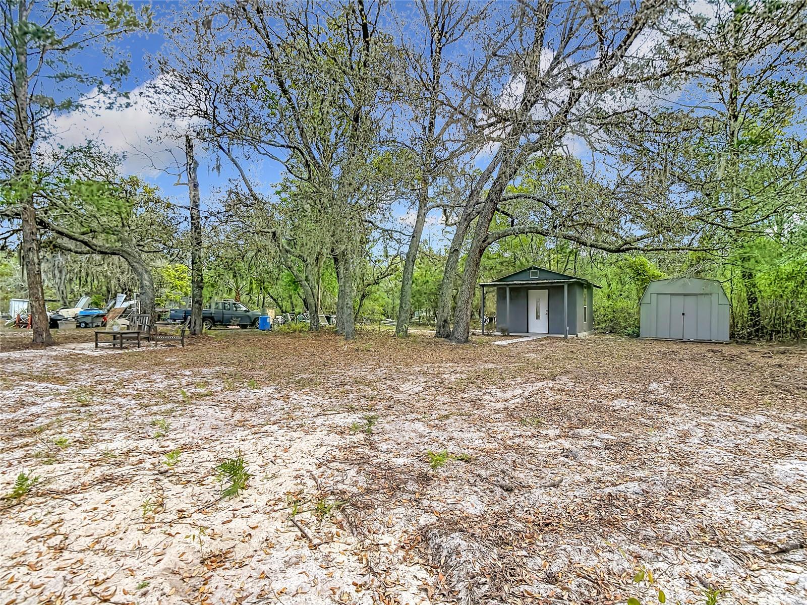 Image 59 of 72 For 17420 Thomas Boulevard