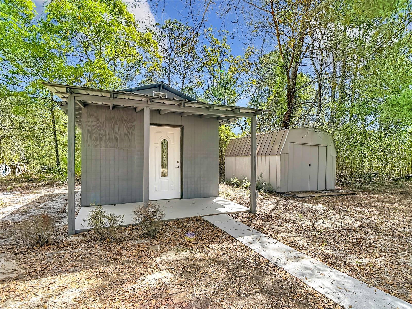 Image 62 of 72 For 17420 Thomas Boulevard