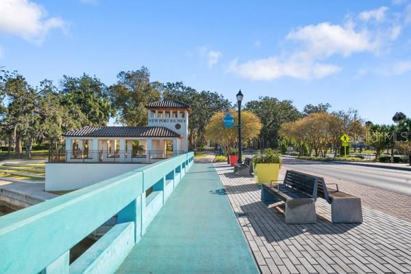 Image 12 of 15 For 8325 Emmons Avenue