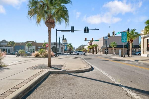 Image 13 of 15 For 8325 Emmons Avenue