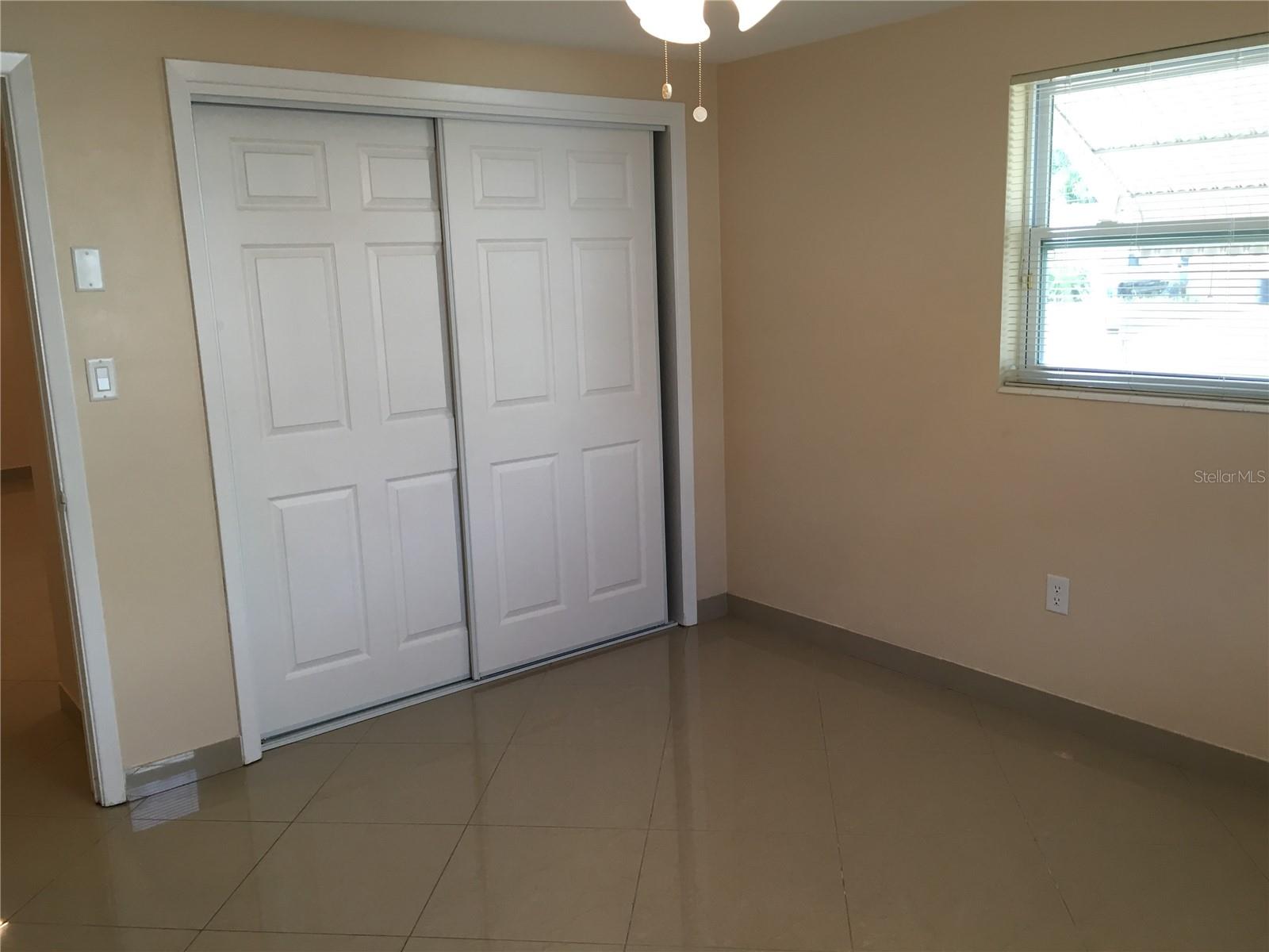 Image 13 of 22 For 1050 Clairborne Street