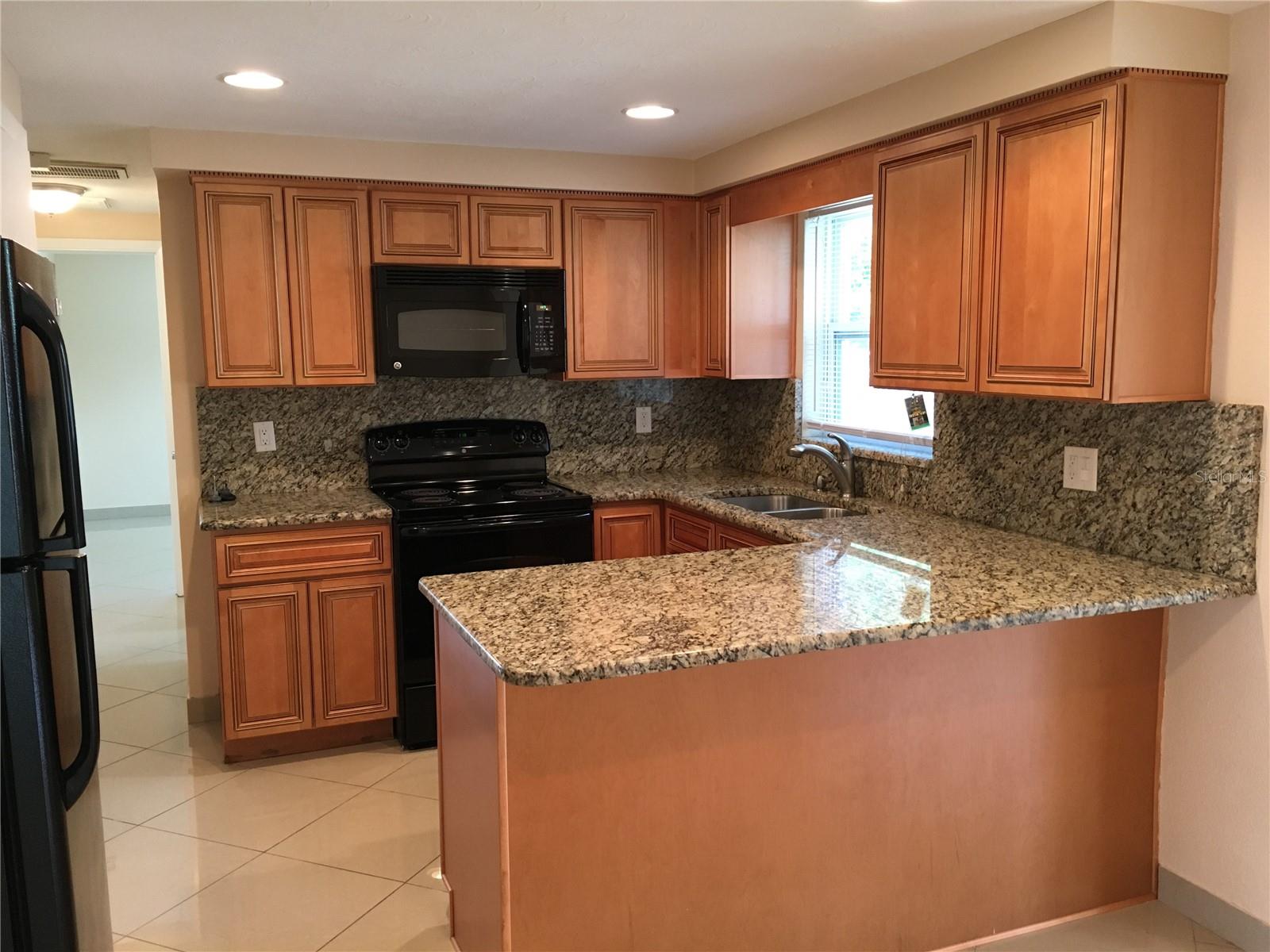 Image 2 of 22 For 1050 Clairborne Street