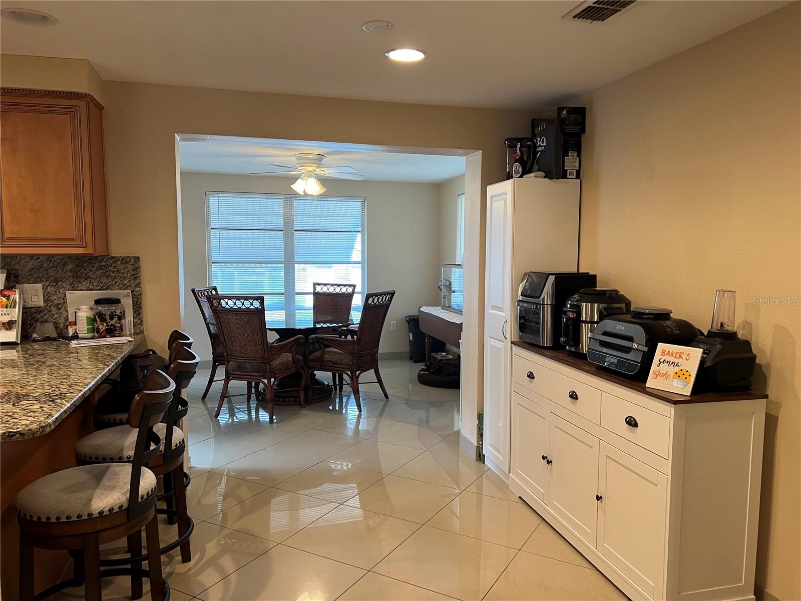 Image 6 of 22 For 1050 Clairborne Street