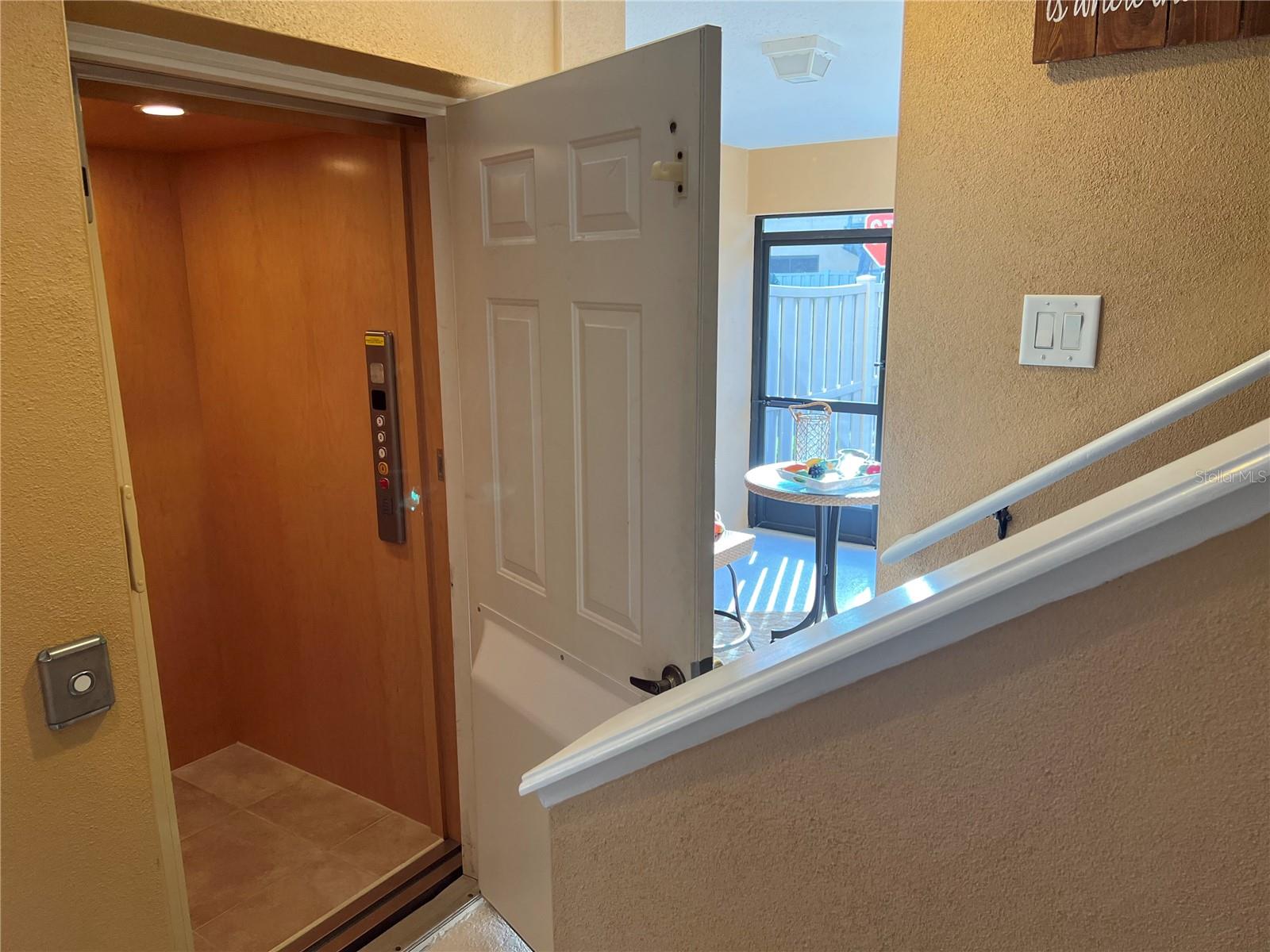 Image 11 of 60 For 5621 Blackfin Drive