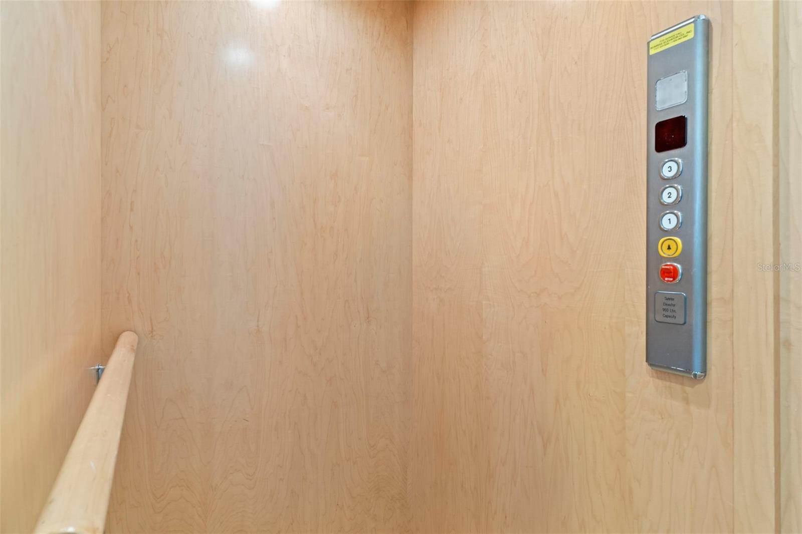 Image 12 of 60 For 5621 Blackfin Drive