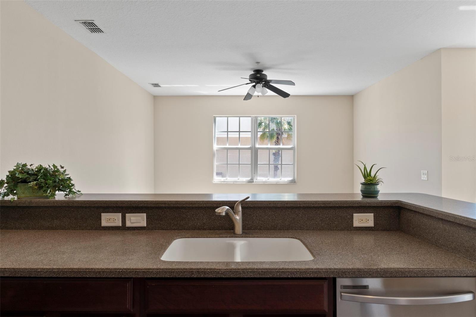 Image 26 of 60 For 5621 Blackfin Drive