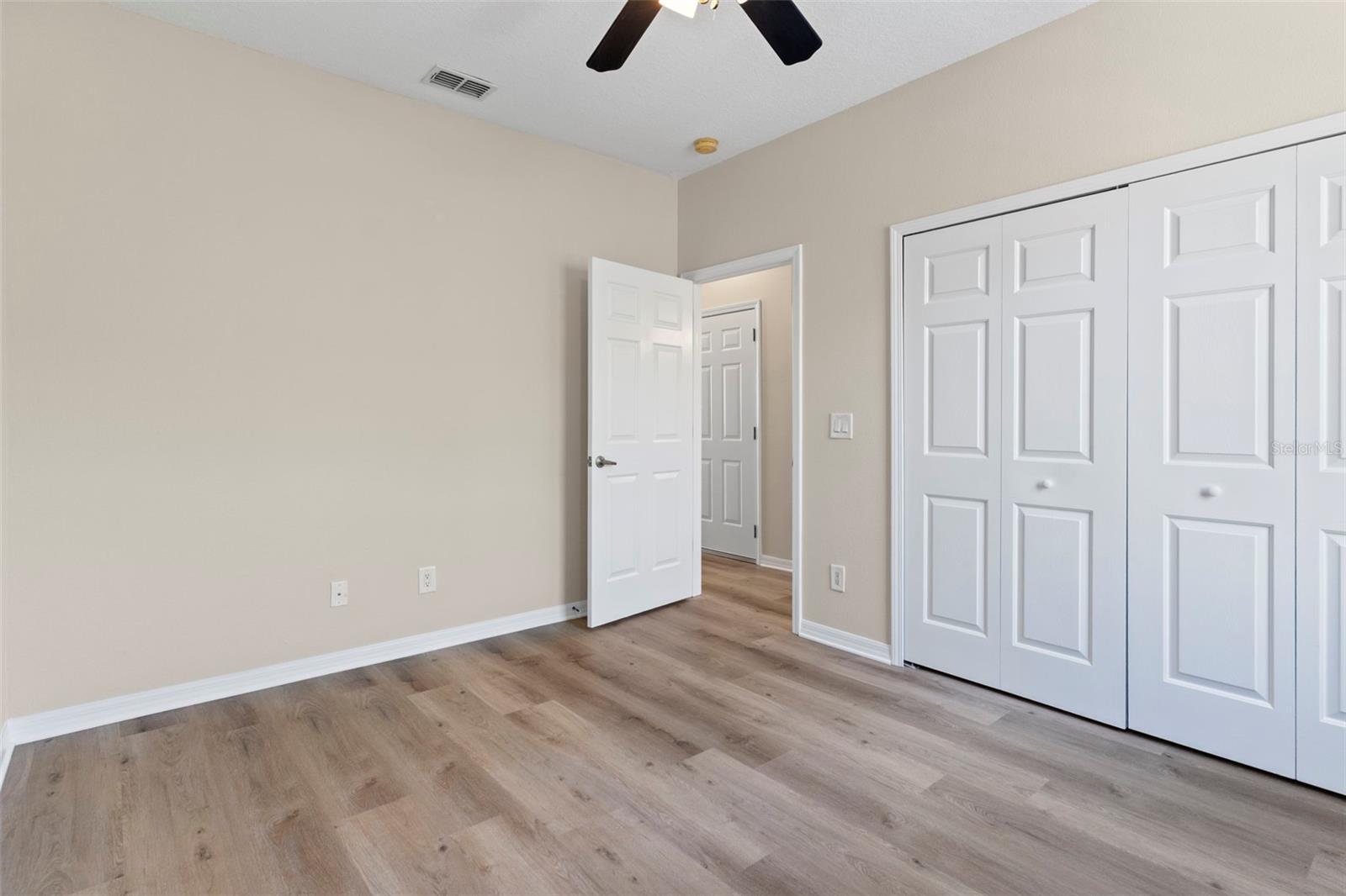 Image 29 of 60 For 5621 Blackfin Drive