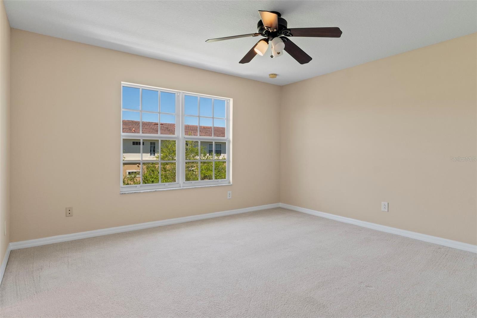 Image 39 of 60 For 5621 Blackfin Drive