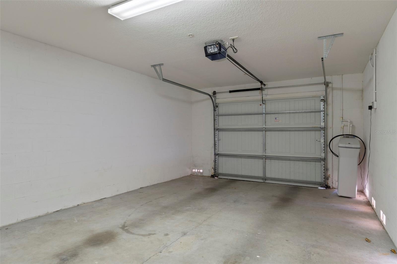 Image 48 of 60 For 5621 Blackfin Drive