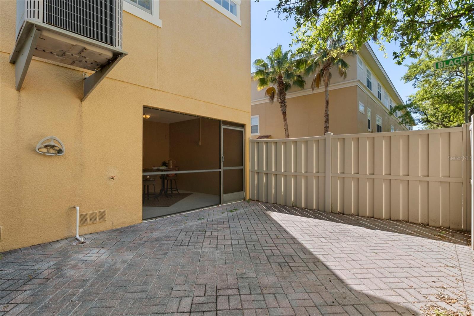 Image 7 of 60 For 5621 Blackfin Drive