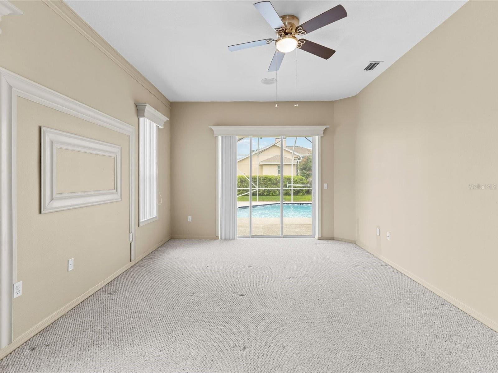 Listing photo id 10 for 13944 Talmage Loop