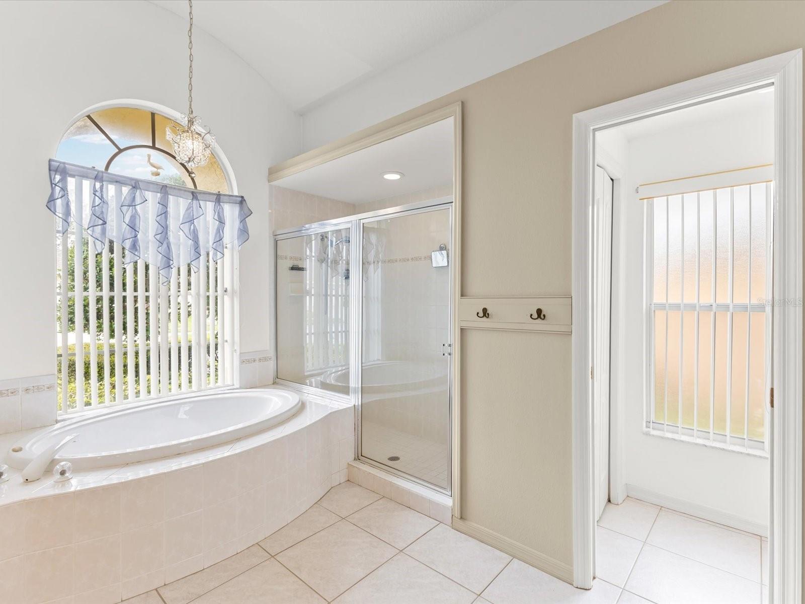 Listing photo id 12 for 13944 Talmage Loop