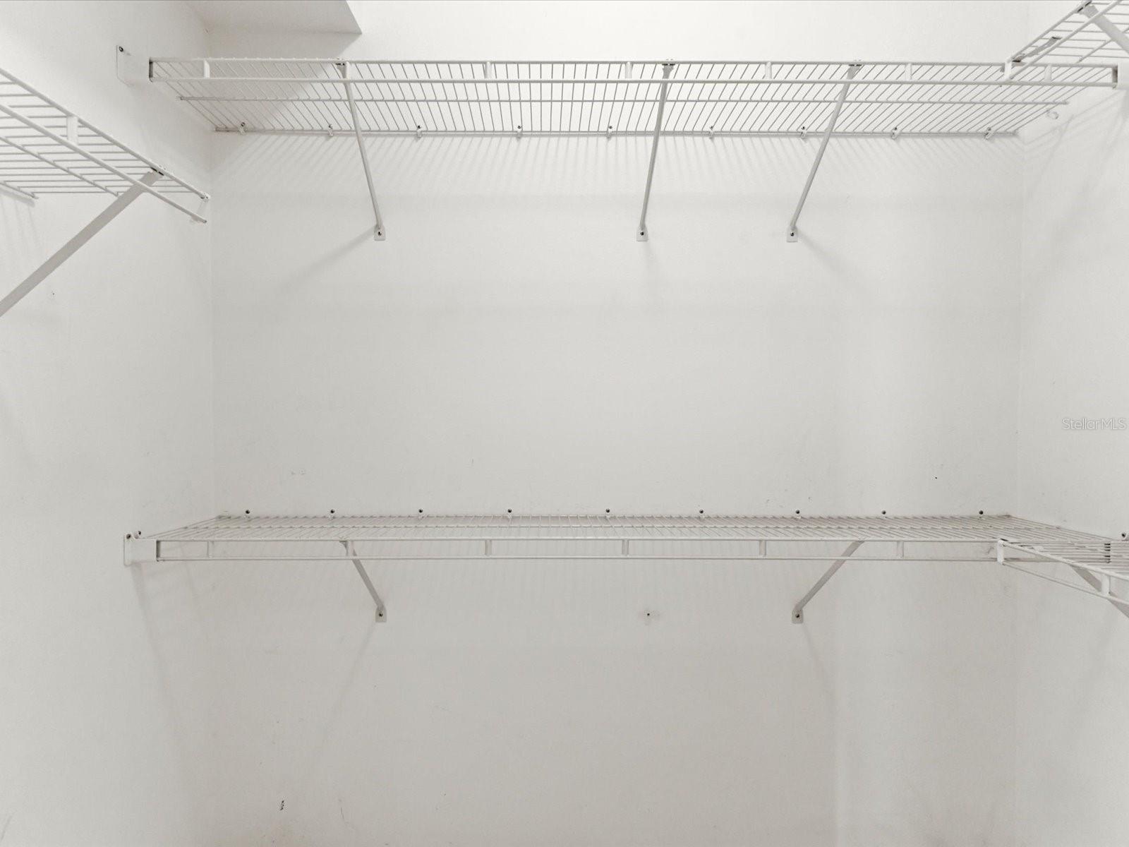 Listing photo id 13 for 13944 Talmage Loop