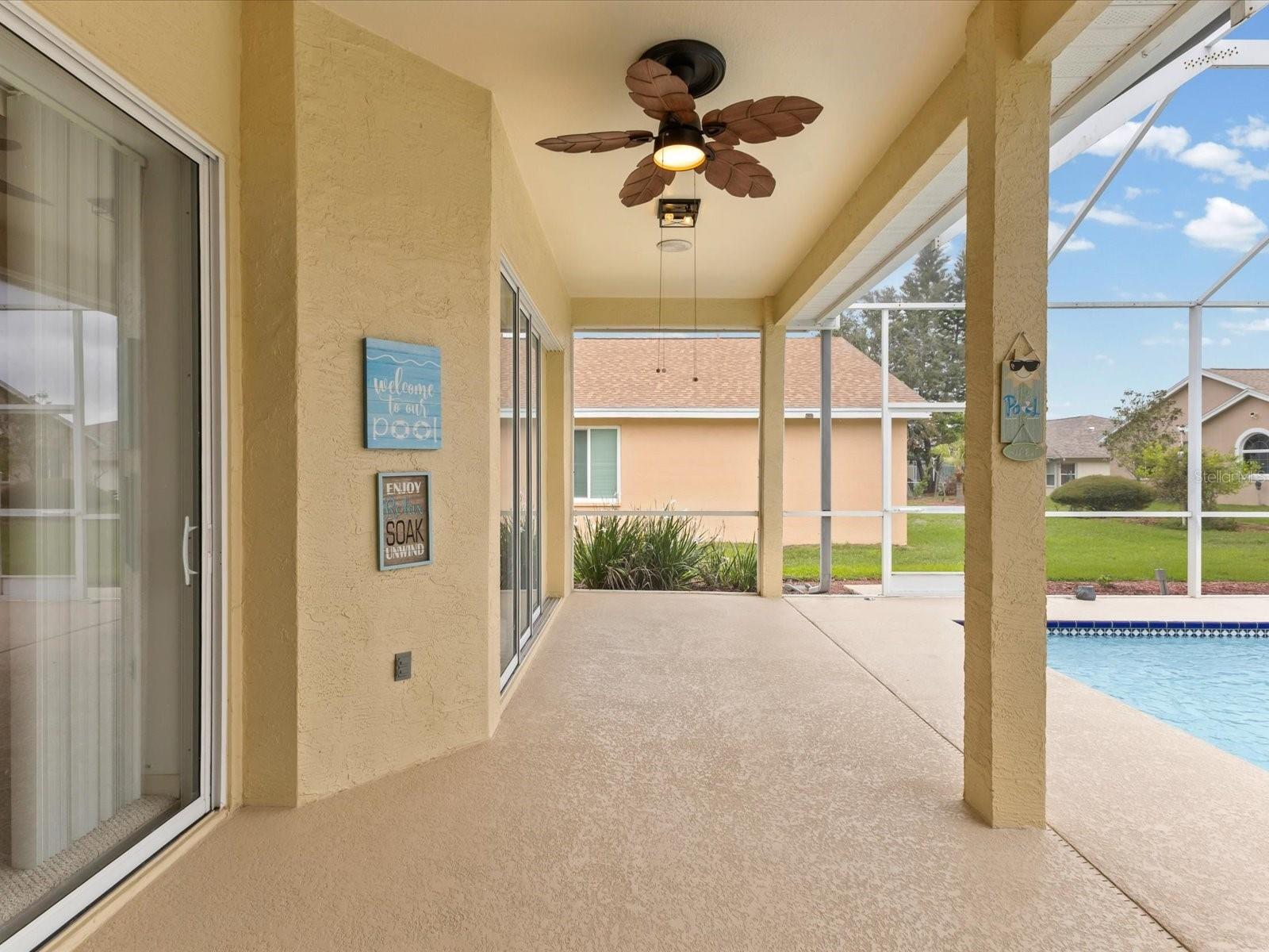 Listing photo id 27 for 13944 Talmage Loop