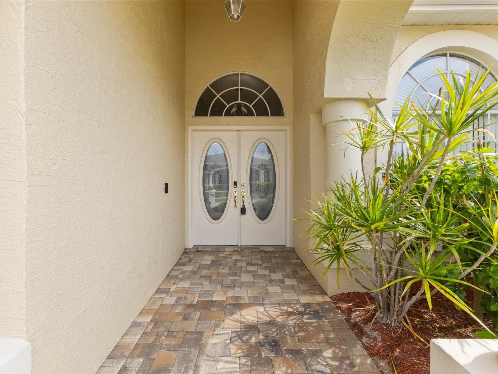 Listing photo id 34 for 13944 Talmage Loop