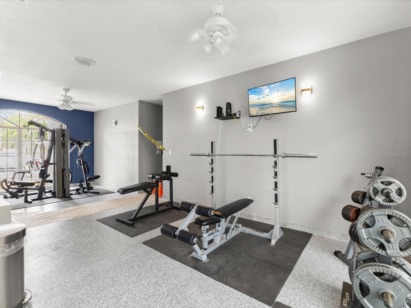 Listing photo id 60 for 13944 Talmage Loop