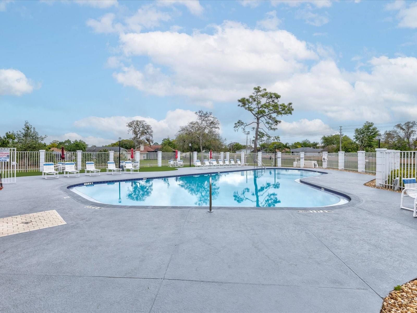 Listing photo id 65 for 13944 Talmage Loop