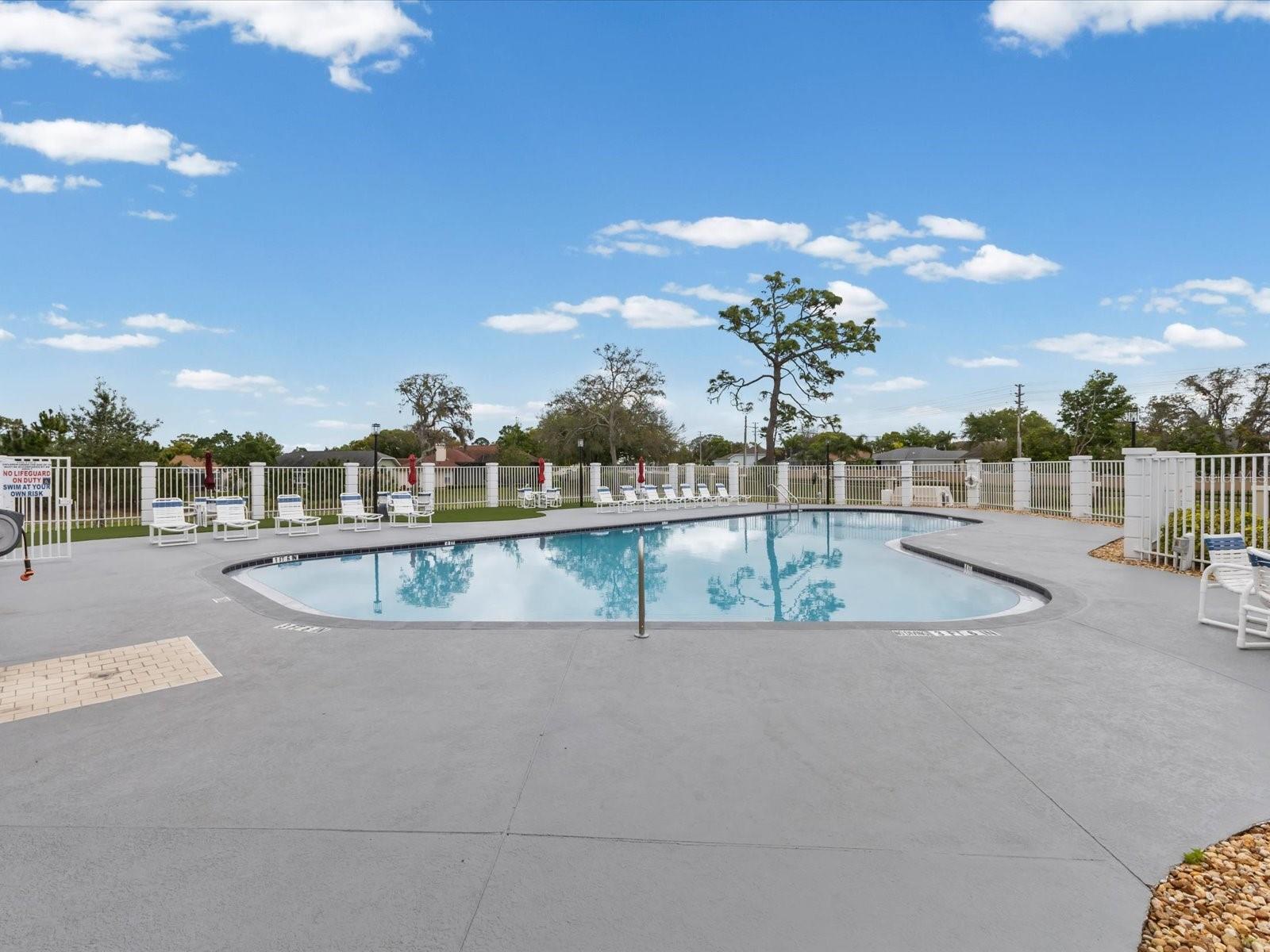 Listing photo id 68 for 13944 Talmage Loop