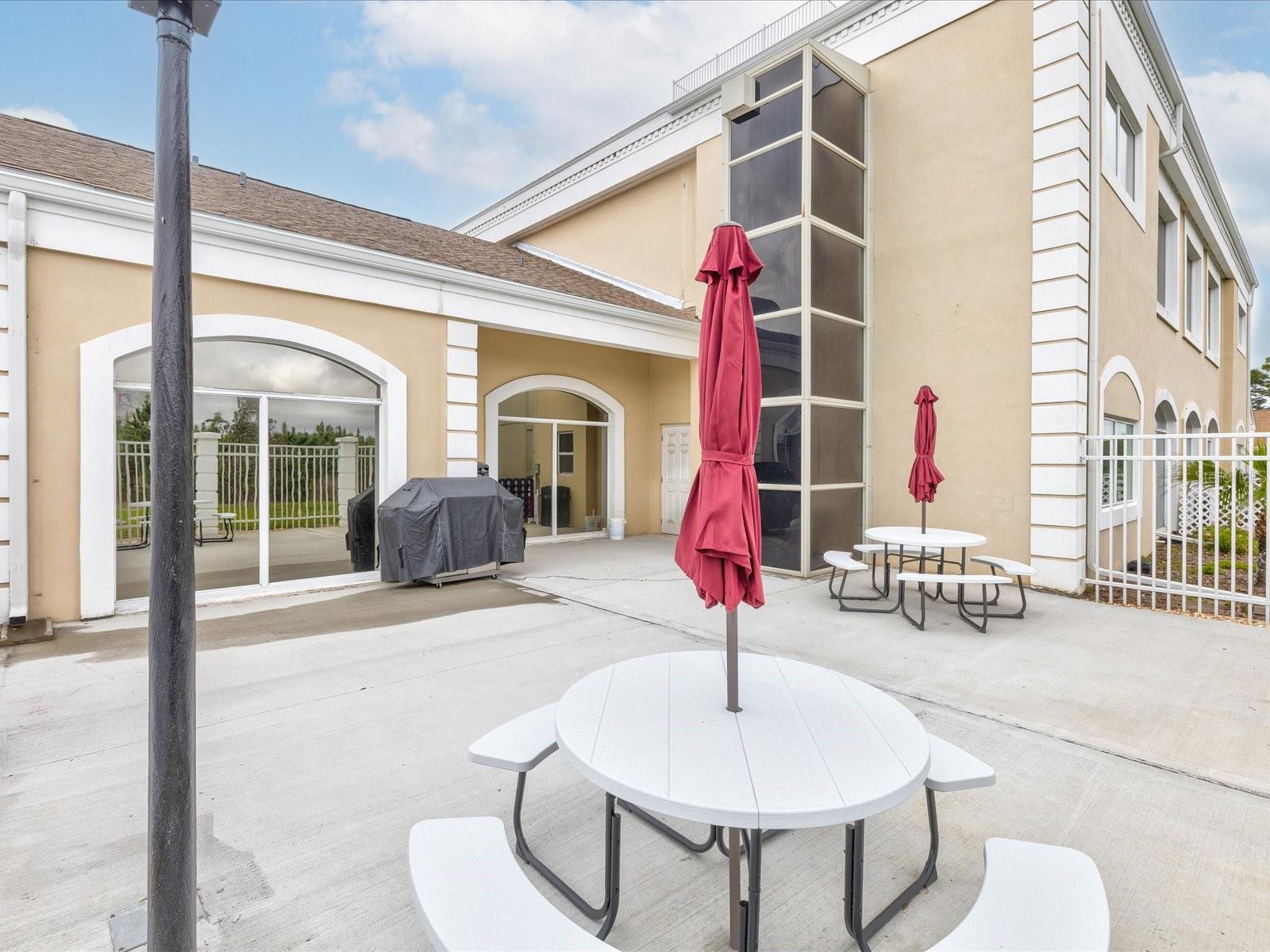 Listing photo id 69 for 13944 Talmage Loop