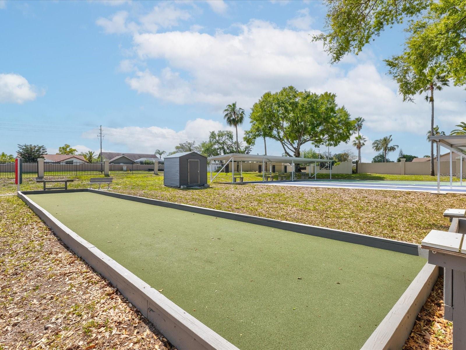 Listing photo id 73 for 13944 Talmage Loop