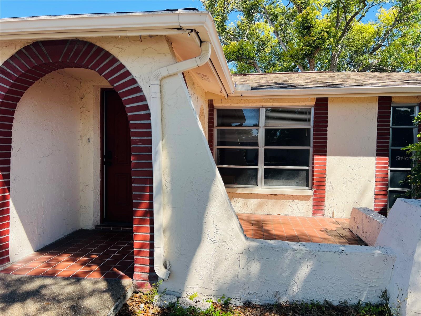 Image 3 of 23 For 7811 Embassy Boulevard