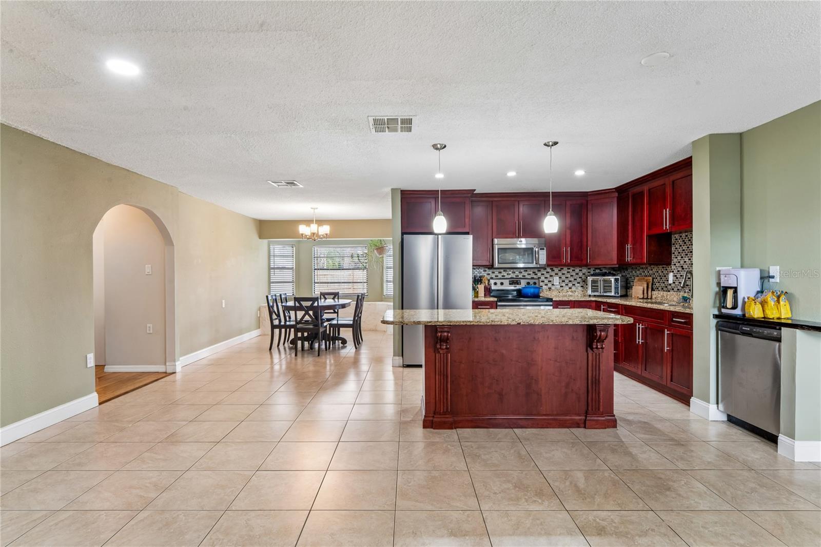 Image 4 of 50 For 3112 Polk Avenue