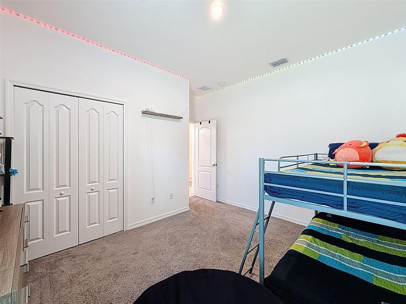 Image 14 of 63 For 15018 Dusky Warbler Road